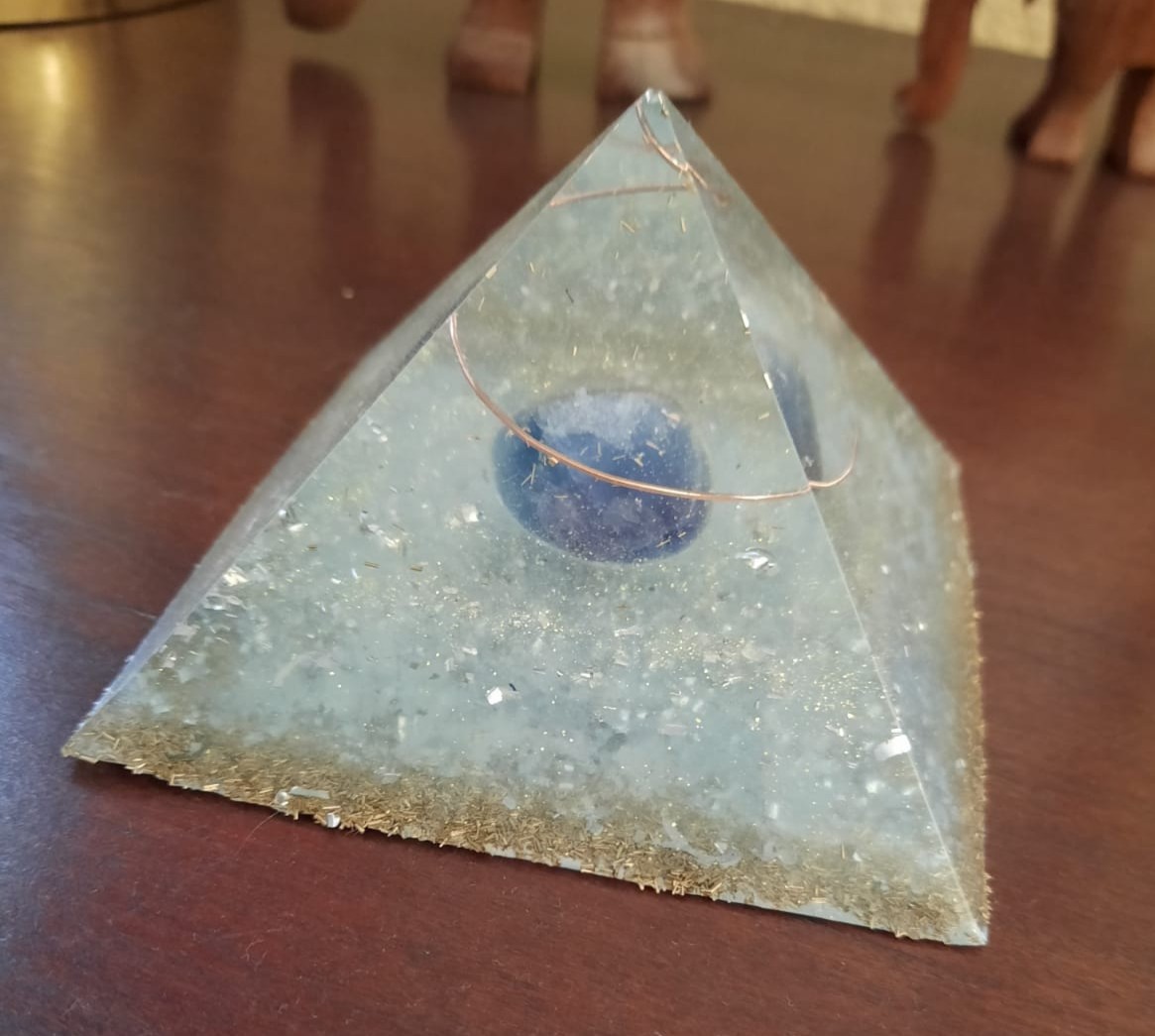 orgonite blanche